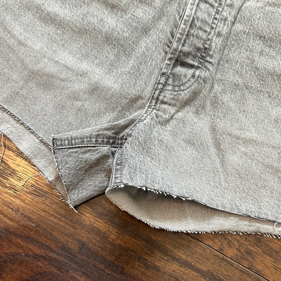 GAP High Rise Cheeky Short - Picture 4 of 5